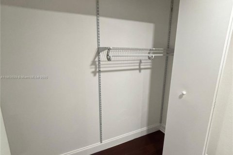 Commercial property in Homestead, Florida 1 bedroom, 133.78 sq.m. № 1891458 - photo 4