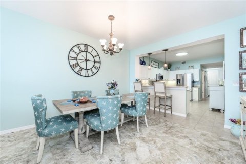Condo in Punta Gorda, Florida, 3 bedrooms № 2097893 - photo 17
