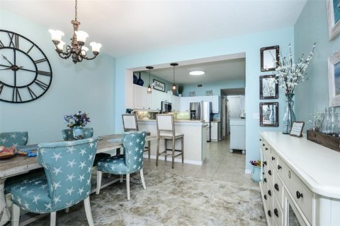 Condo in Punta Gorda, Florida, 3 bedrooms № 2097893 - photo 18