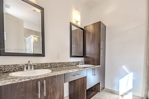 Adosado en venta en Boca Raton, Florida, 2 dormitorios, 125.79 m2 № 2011005 - foto 27