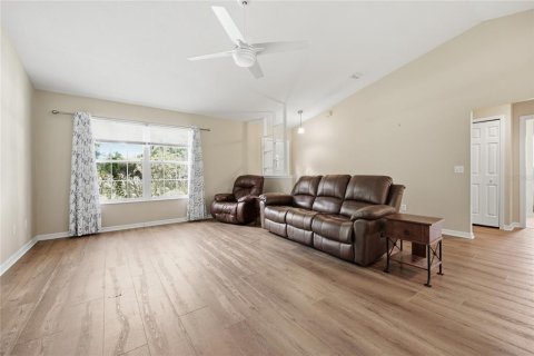 Villa ou maison à vendre à Newberry, Floride: 3 chambres, 148.09 m2 № 2138453 - photo 8