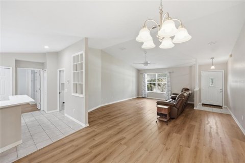 Villa ou maison à vendre à Newberry, Floride: 3 chambres, 148.09 m2 № 2138453 - photo 6