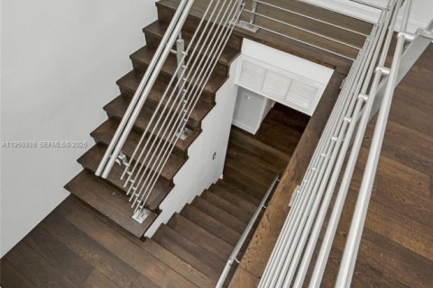 Снять в аренду кондоминиум в Майами, Флорида 2 спальни, 166.48м2, № 2153112 - фото 25