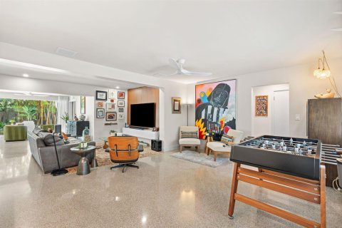 Casa en venta en Fort Lauderdale, Florida, 3 dormitorios, 213.02 m2 № 2350437 - foto 10