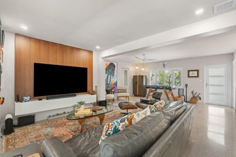 Casa en venta en Fort Lauderdale, Florida, 3 dormitorios, 213.02 m2 № 2350437 - foto 16