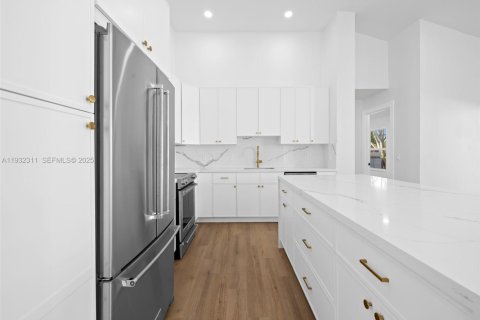 Купить виллу или дом в Бока-Ратон, Флорида 3 спальни, 151.34м2, № 1990833 - фото 6