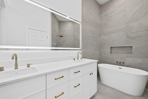 Купить виллу или дом в Бока-Ратон, Флорида 3 спальни, 151.34м2, № 1990833 - фото 10