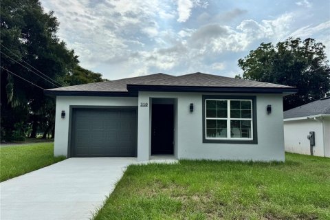 Villa ou maison à Bartow, Floride 4 chambres, 124.21 m2 № 2285329