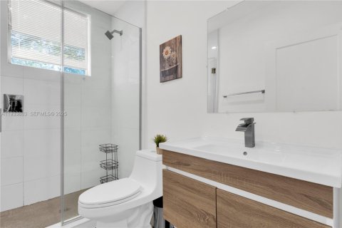 Condominio en alquiler en Miami Beach, Florida, 1 dormitorio, 52.49 m2 № 1992165 - foto 4