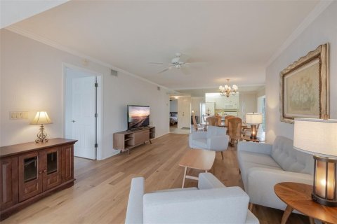 Condominio en alquiler en Sarasota, Florida, 2 dormitorios, 102.1 m2 № 1635843 - foto 13