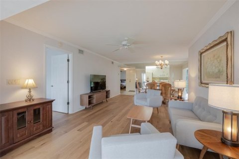 Condominio en alquiler en Sarasota, Florida, 2 dormitorios, 102.1 m2 № 1635843 - foto 14