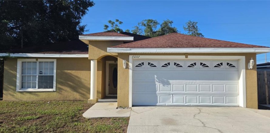 Villa ou maison à Tampa, Floride 3 chambres, 164.44 m2 № 2217594