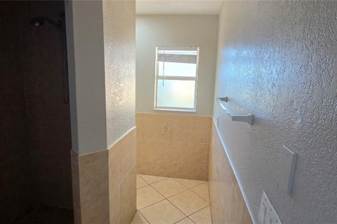 Villa ou maison à vendre à Tampa, Floride: 3 chambres, 164.44 m2 № 2217594 - photo 23