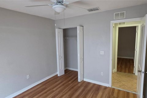 Villa ou maison à vendre à Tampa, Floride: 3 chambres, 164.44 m2 № 2217594 - photo 29