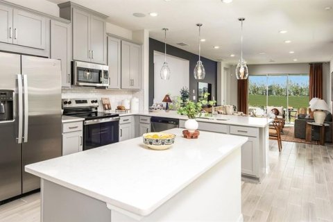 Casa en venta en San Antonio, Florida, 4 dormitorios, 166.3 m2 № 2238623 - foto 6