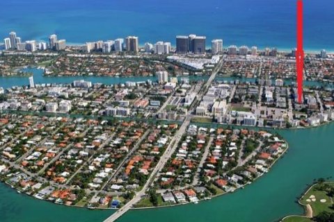 Condo in Bay Harbor Islands, Florida, 2 bedrooms  № 1859999 - photo 23