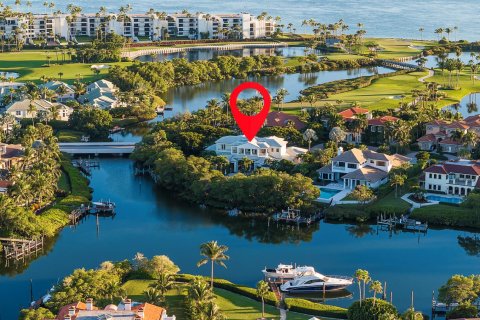 Casa en venta en Stuart, Florida, 4 dormitorios, 590.21 m2 № 2087663 - foto 2