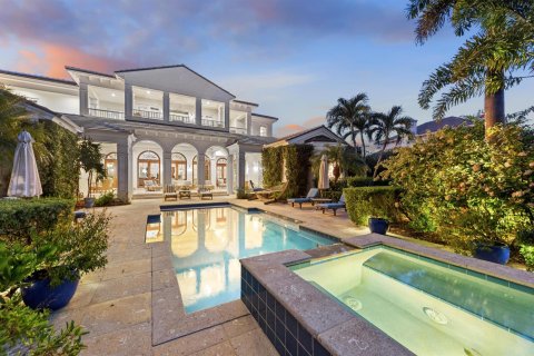 Casa en venta en Stuart, Florida, 4 dormitorios, 590.21 m2 № 2087663 - foto 3