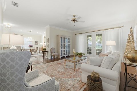 Villa ou maison à vendre à Winter Haven, Floride: 3 chambres, 215.44 m2 № 2360556 - photo 5
