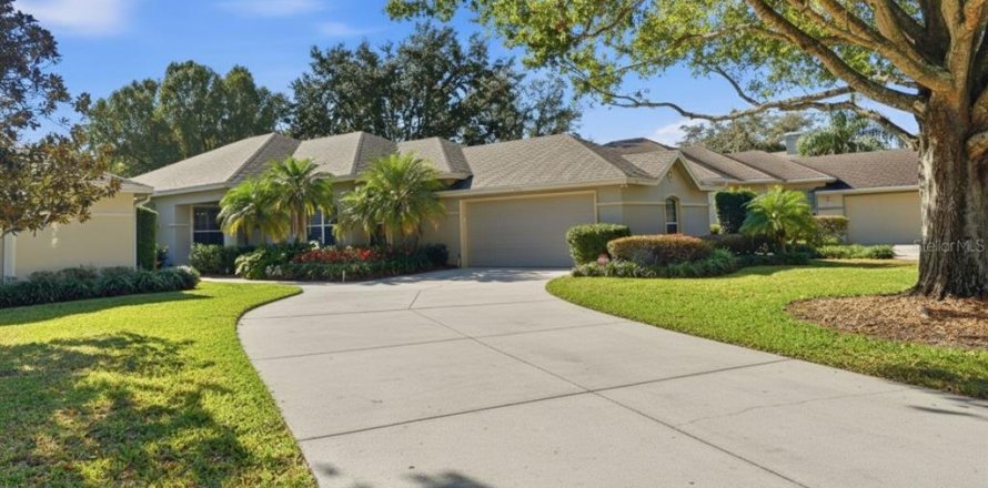 Villa ou maison à Winter Haven, Floride 3 chambres, 215.44 m2 № 2360556