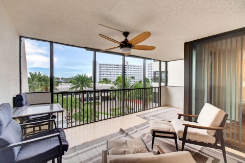 Condo in Highland Beach, Florida, 2 bedrooms  № 2392684 - photo 4