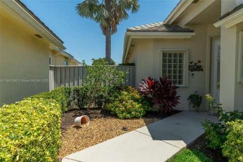House in Palm Beach Gardens, Florida 3 bedrooms, 188.78 sq.m. № 1852008 - photo 3