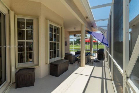 House in Palm Beach Gardens, Florida 3 bedrooms, 188.78 sq.m. № 1852008 - photo 19