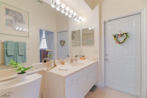 House in Palm Beach Gardens, Florida 3 bedrooms, 188.78 sq.m. № 1852008 - photo 7