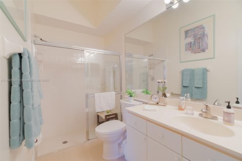 House in Palm Beach Gardens, Florida 3 bedrooms, 188.78 sq.m. № 1852008 - photo 6