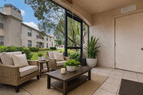 Condo in Palm Harbor, Florida, 2 bedrooms  № 2388094 - photo 4