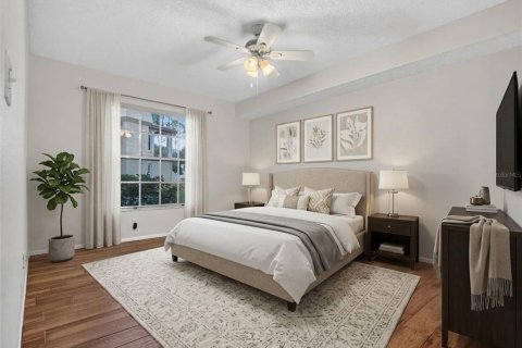 Condo in Palm Harbor, Florida, 2 bedrooms  № 2388094 - photo 22