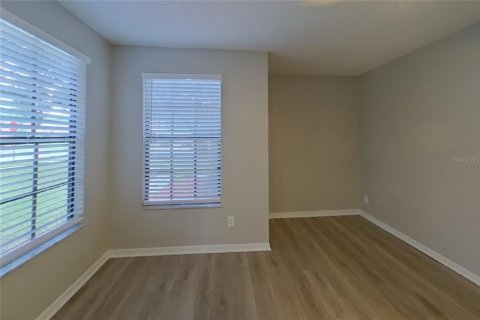 Villa ou maison à louer à Tampa, Floride: 3 chambres, 219.25 m2 № 2385956 - photo 16
