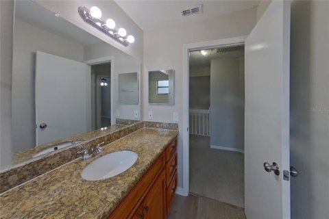 Villa ou maison à louer à Tampa, Floride: 3 chambres, 219.25 m2 № 2385956 - photo 14