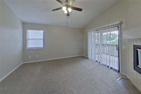 Villa ou maison à louer à Tampa, Floride: 3 chambres, 219.25 m2 № 2385956 - photo 6