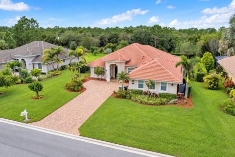 Villa ou maison à vendre à St. Lucie, Floride: 3 chambres, 248.79 m2 № 2417580 - photo 7