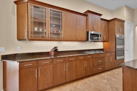 Villa ou maison à vendre à St. Lucie, Floride: 3 chambres, 248.79 m2 № 2417580 - photo 23