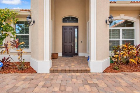 Villa ou maison à vendre à St. Lucie, Floride: 3 chambres, 248.79 m2 № 2417580 - photo 9