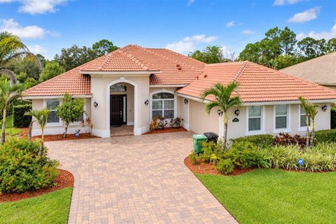 Villa ou maison à vendre à St. Lucie, Floride: 3 chambres, 248.79 m2 № 2417580 - photo 2