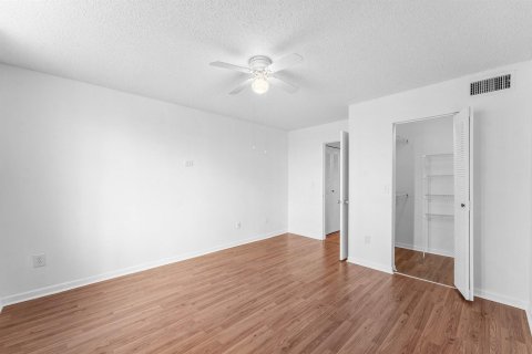 Copropriété à louer à Hypoluxo, Floride: 2 chambres, 96.25 m2 № 2366274 - photo 19