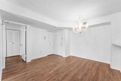 Copropriété à louer à Hypoluxo, Floride: 2 chambres, 96.25 m2 № 2366274 - photo 4