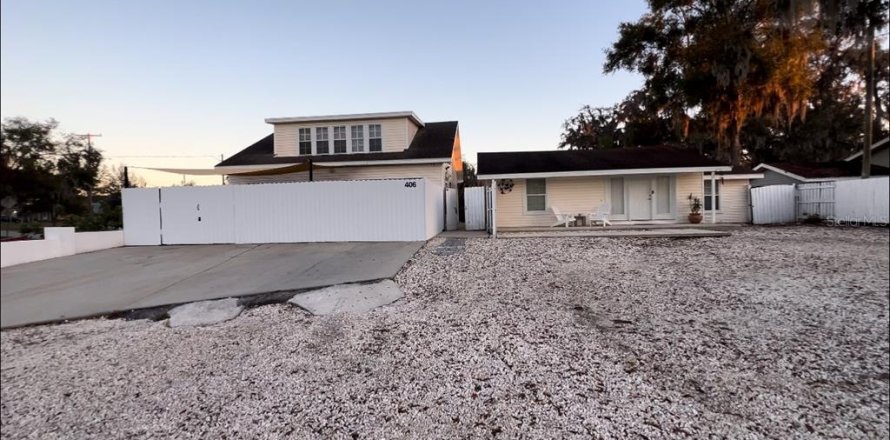 House in Plant City, Florida 3 bedrooms, 91.04 sq.m. № 2426964