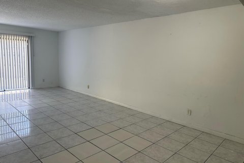 Touwnhouse à louer à Delray Beach, Floride: 3 chambres, 137.68 m2 № 2293581 - photo 6