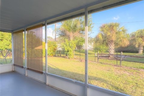 Casa en venta en Port Charlotte, Florida, 3 dormitorios, 105.91 m2 № 1627078 - foto 12