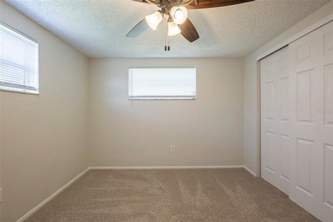 House in Port Richey, Florida 2 bedrooms, 104.79 sq.m. № 1821075 - photo 27