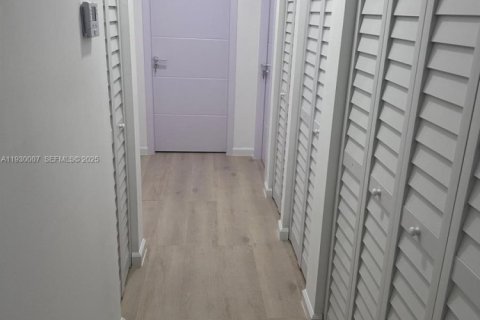 Touwnhouse à louer à Florida City, Floride: 3 chambres, 164.07 m2 № 1989383 - photo 9