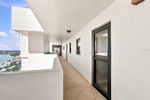 Condominio en venta en Clearwater, Florida, 2 dormitorios, 101.64 m2 № 2208651 - foto 22
