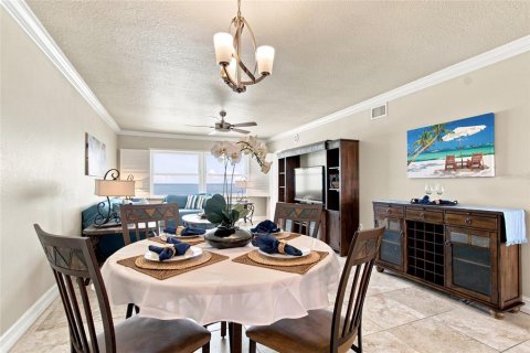 Condominio en venta en Clearwater, Florida, 2 dormitorios, 101.64 m2 № 2208651 - foto 11