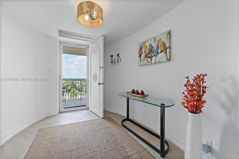 Купить кондоминиум в Форт-Лодердейл, Флорида 3 спальни, 230.4м2, № 2031922 - фото 3