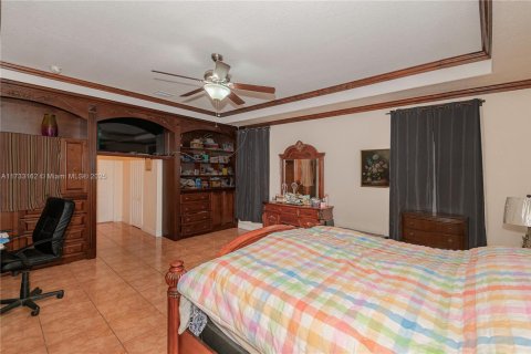 Casa en venta en Miami Lakes, Florida, 4 dormitorios, 253.81 m2 № 1861379 - foto 29