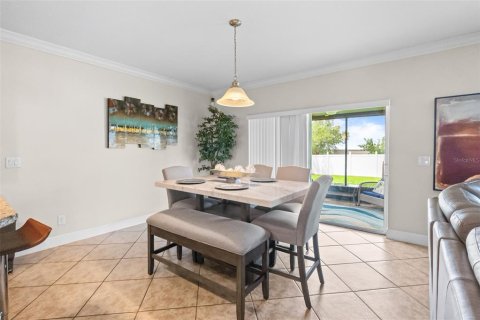 Casa en venta en Groveland, Florida, 4 dormitorios, 300.82 m2 № 2310072 - foto 16